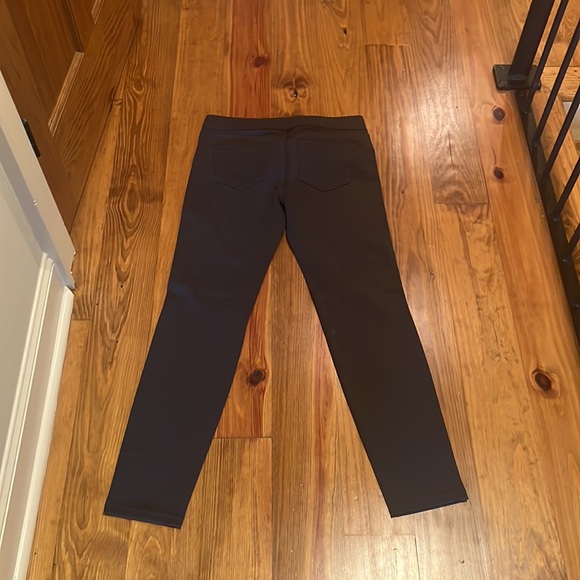 Liverpool Sienna Pull on Leggings - Picture 4 of 4